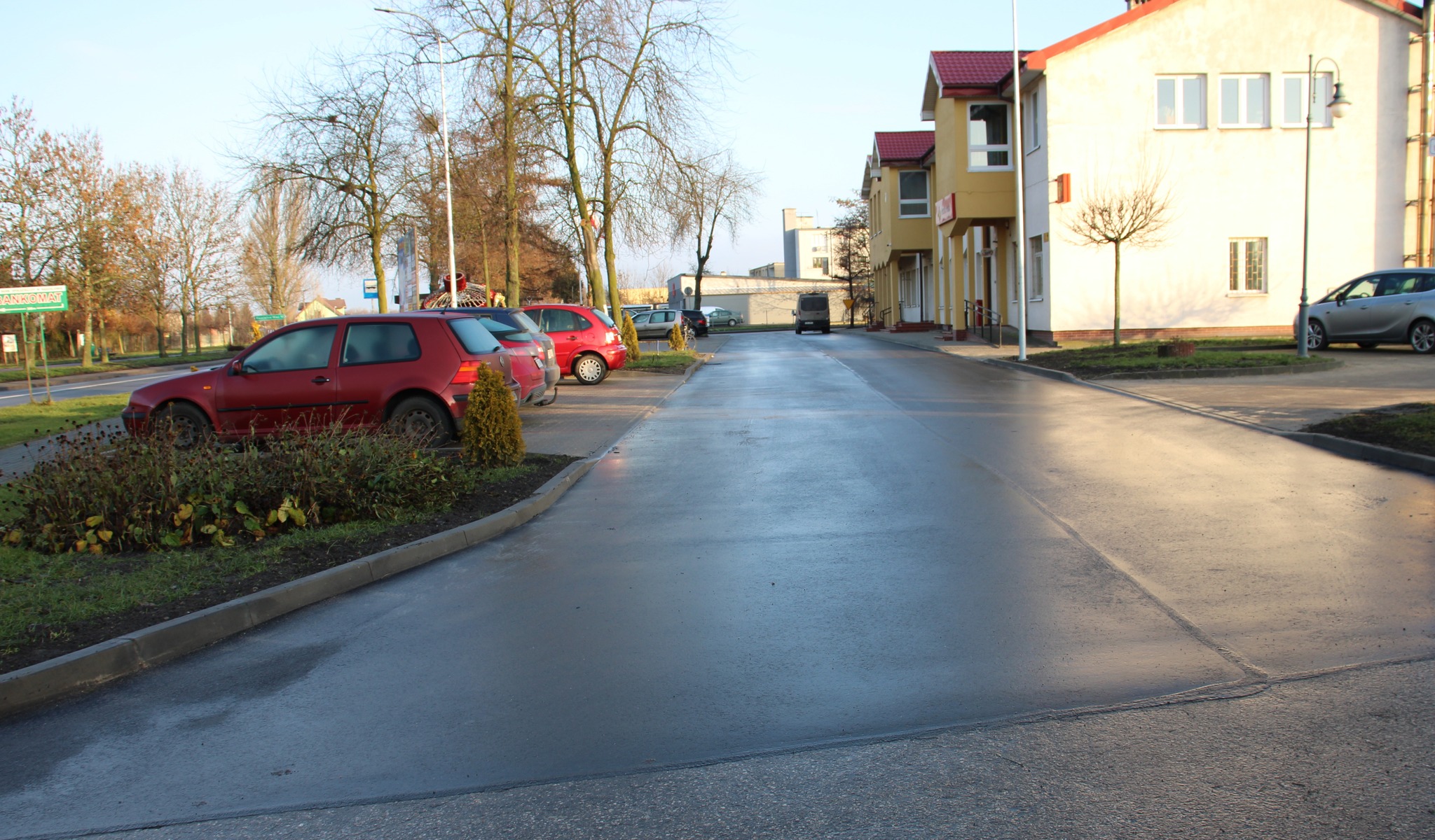 Przebudowa drogi przed budynkiem Urzędu Gminy